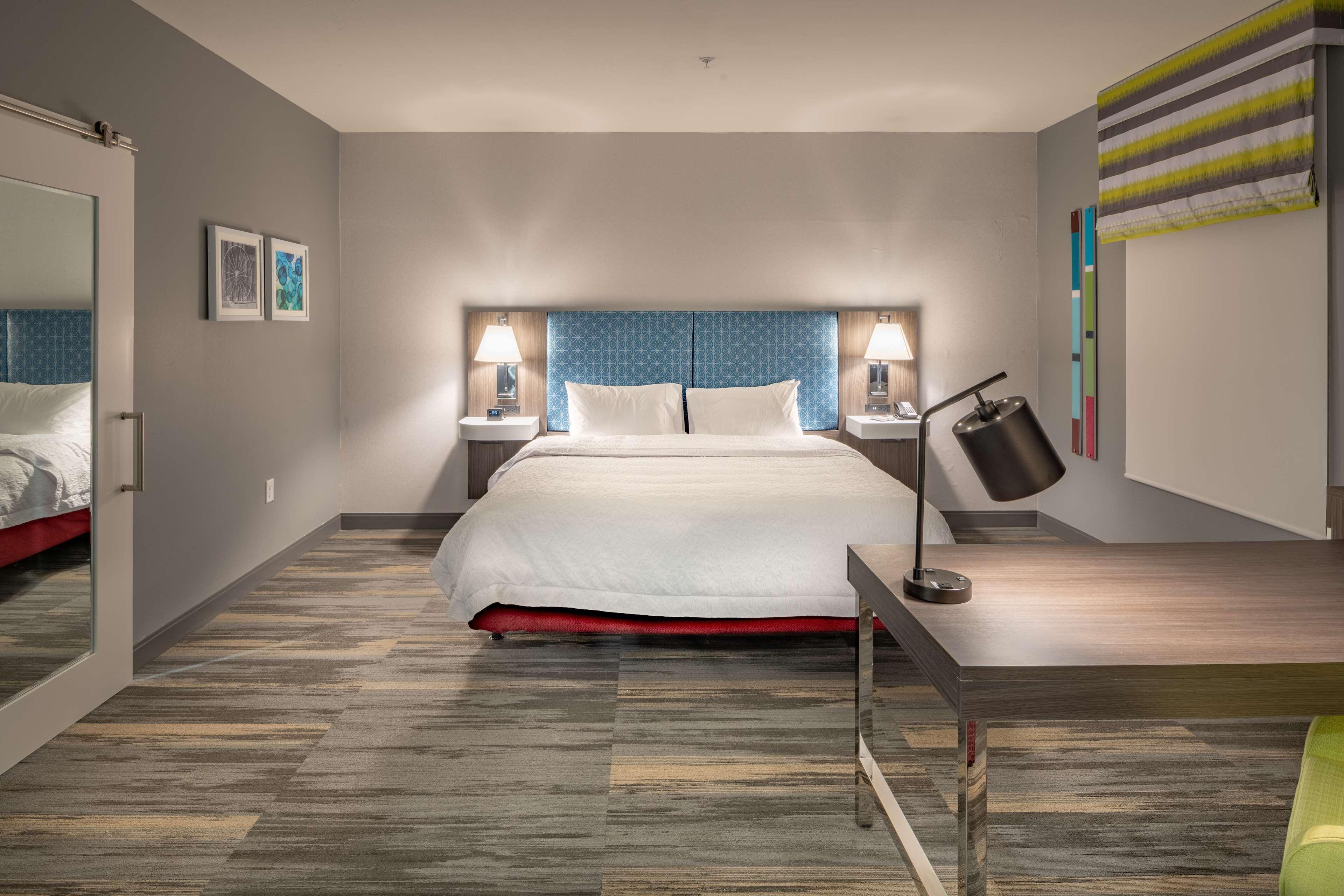 Hampton Inn & Suites Dallas/Plano Central Экстерьер фото