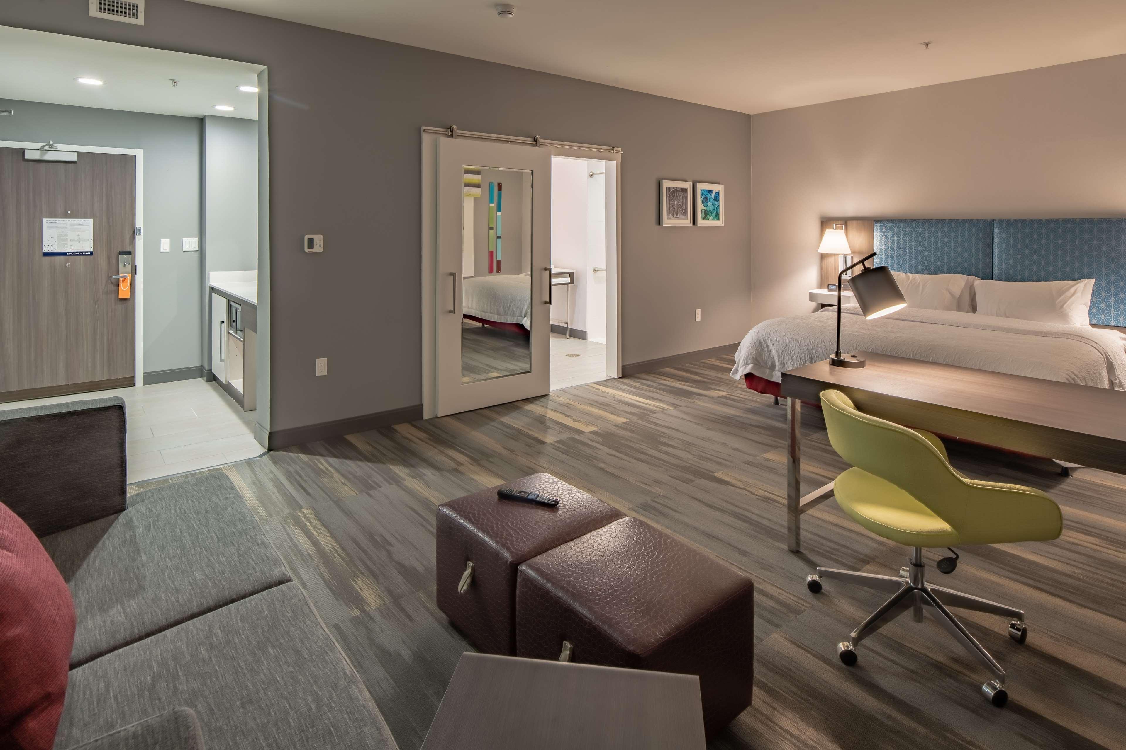 Hampton Inn & Suites Dallas/Plano Central Экстерьер фото