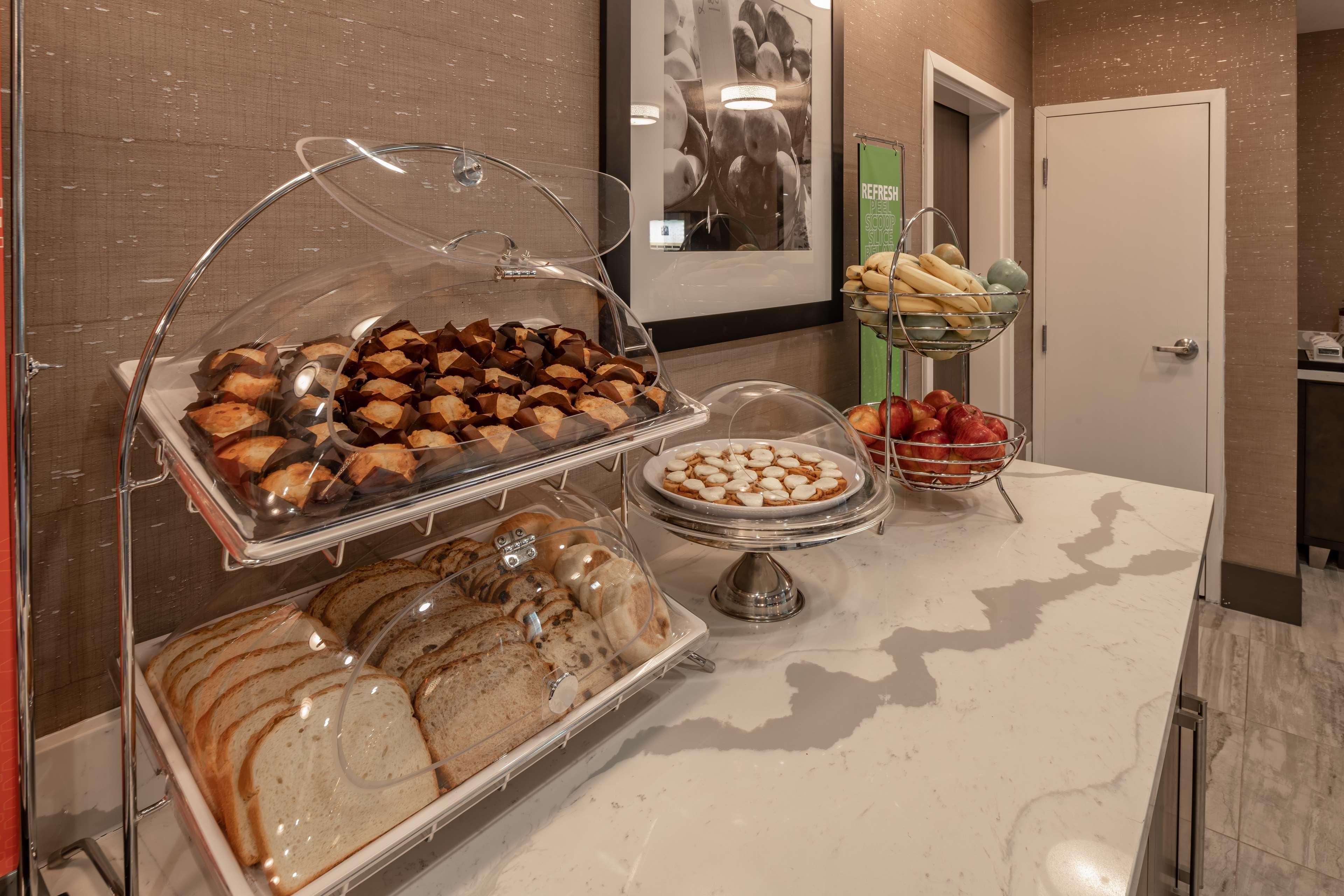 Hampton Inn & Suites Dallas/Plano Central Экстерьер фото