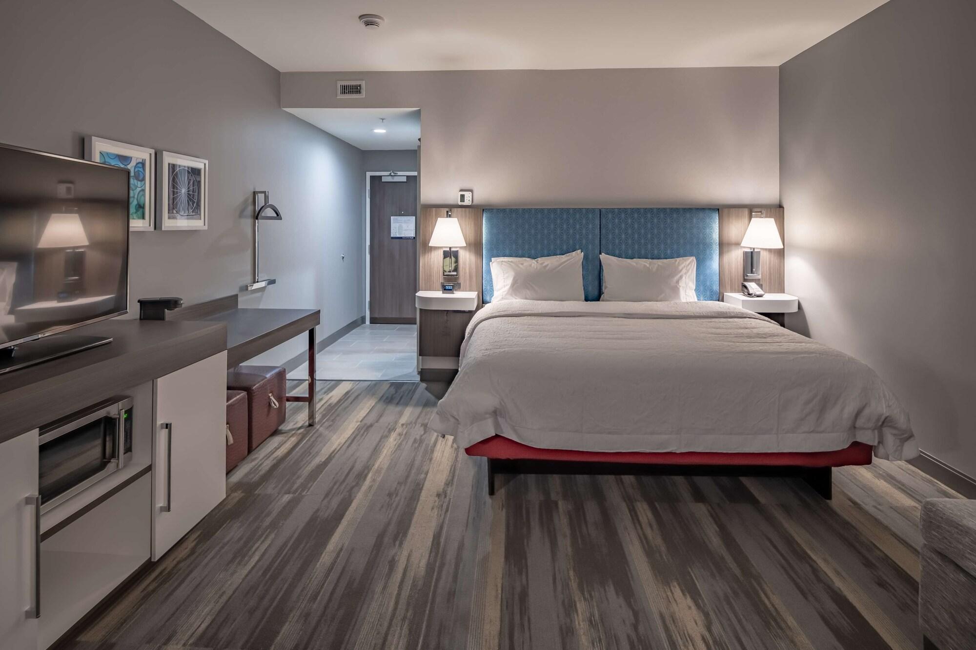 Hampton Inn & Suites Dallas/Plano Central Экстерьер фото