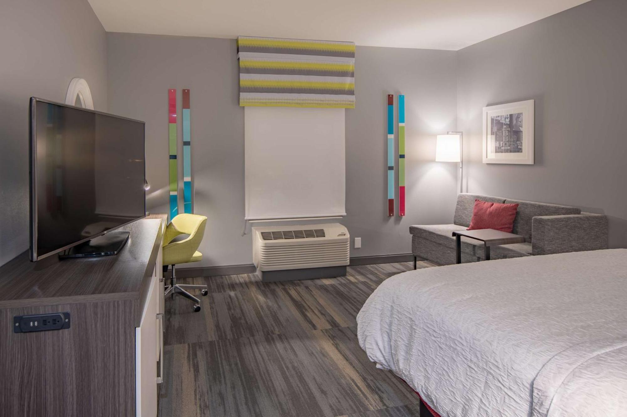 Hampton Inn & Suites Dallas/Plano Central Экстерьер фото