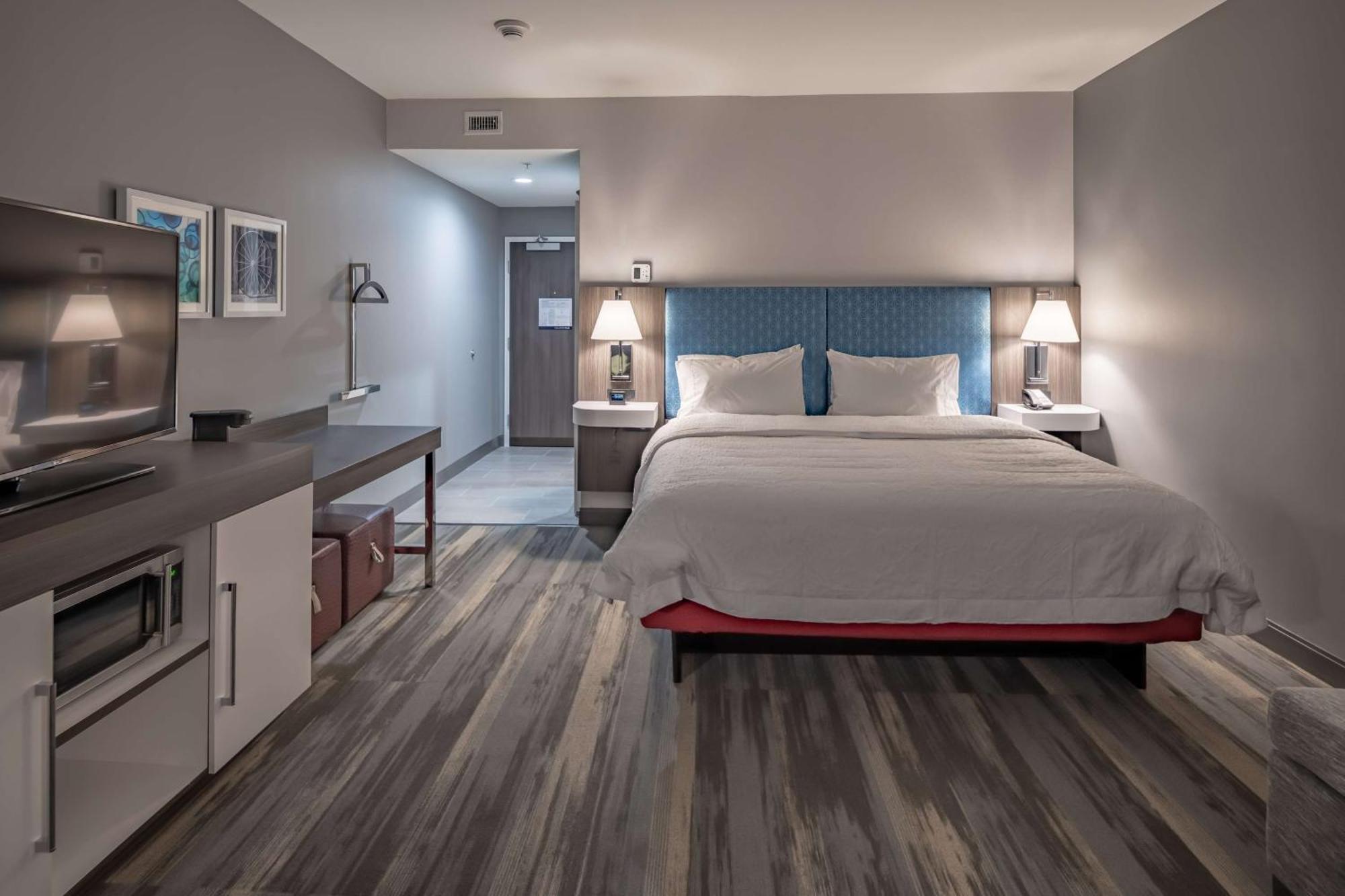 Hampton Inn & Suites Dallas/Plano Central Экстерьер фото